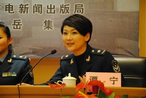 空政的演员,演绎时代精神，展现军人荣耀